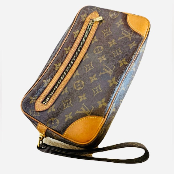 Louis Vuitton Handbags - Louis Vuitton Monogram Canvas Trousse Toilette 28